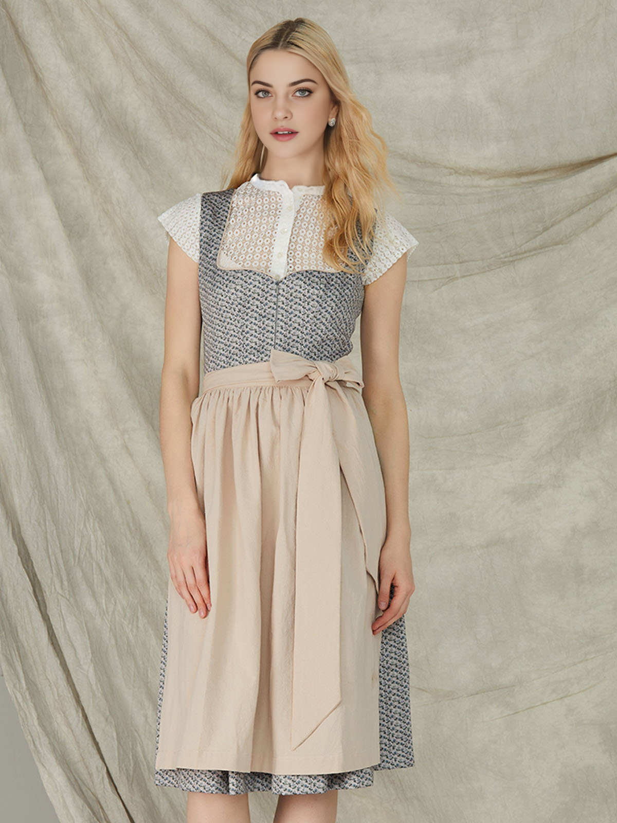 Dirndl in Grün-Beige