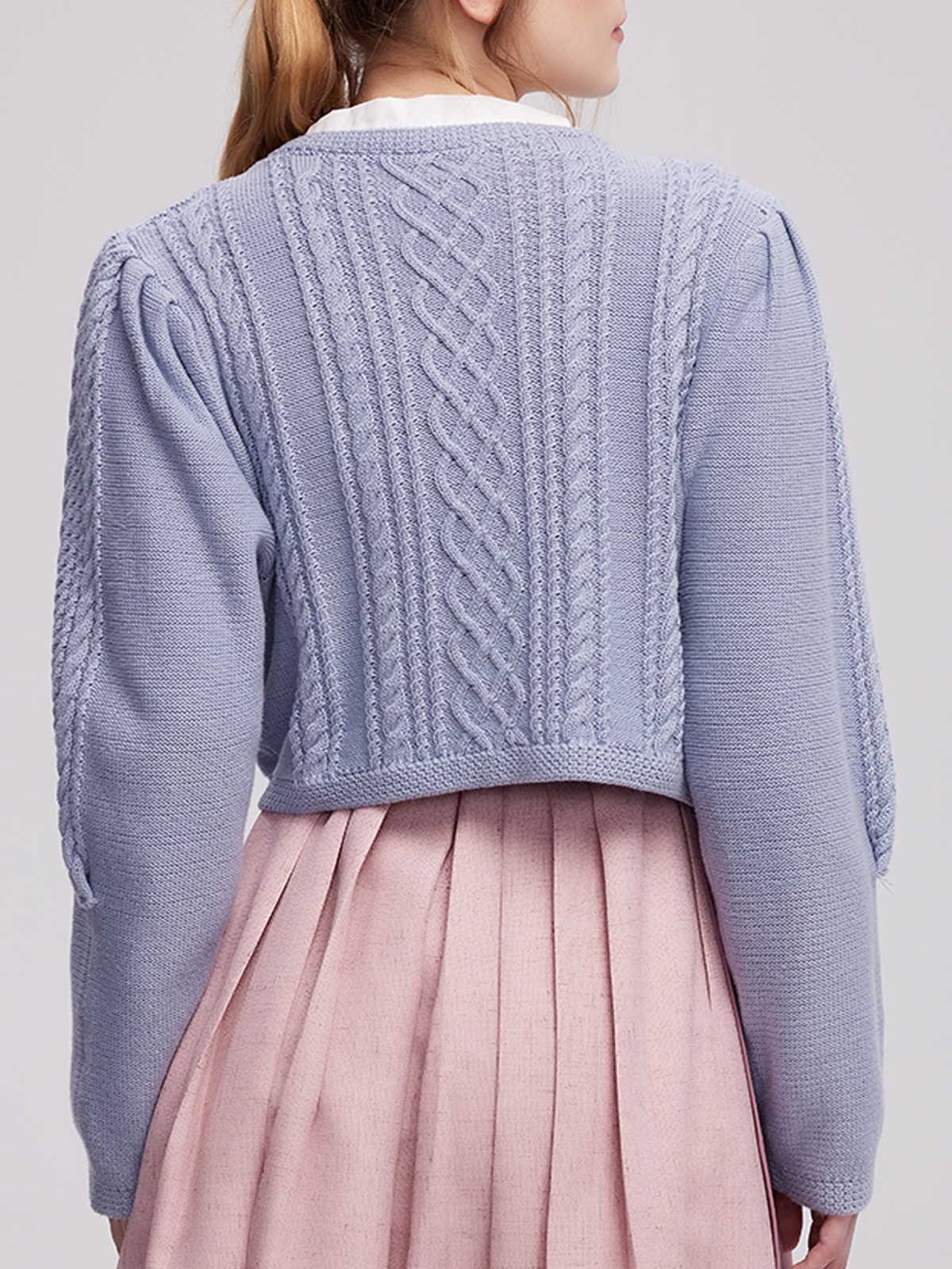 Modernes Dirndl in Blau